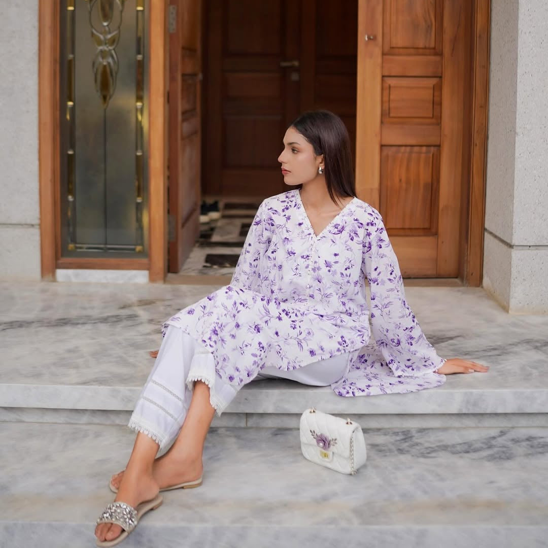 Lavender whisper (Lawn 2pcs with lace work )